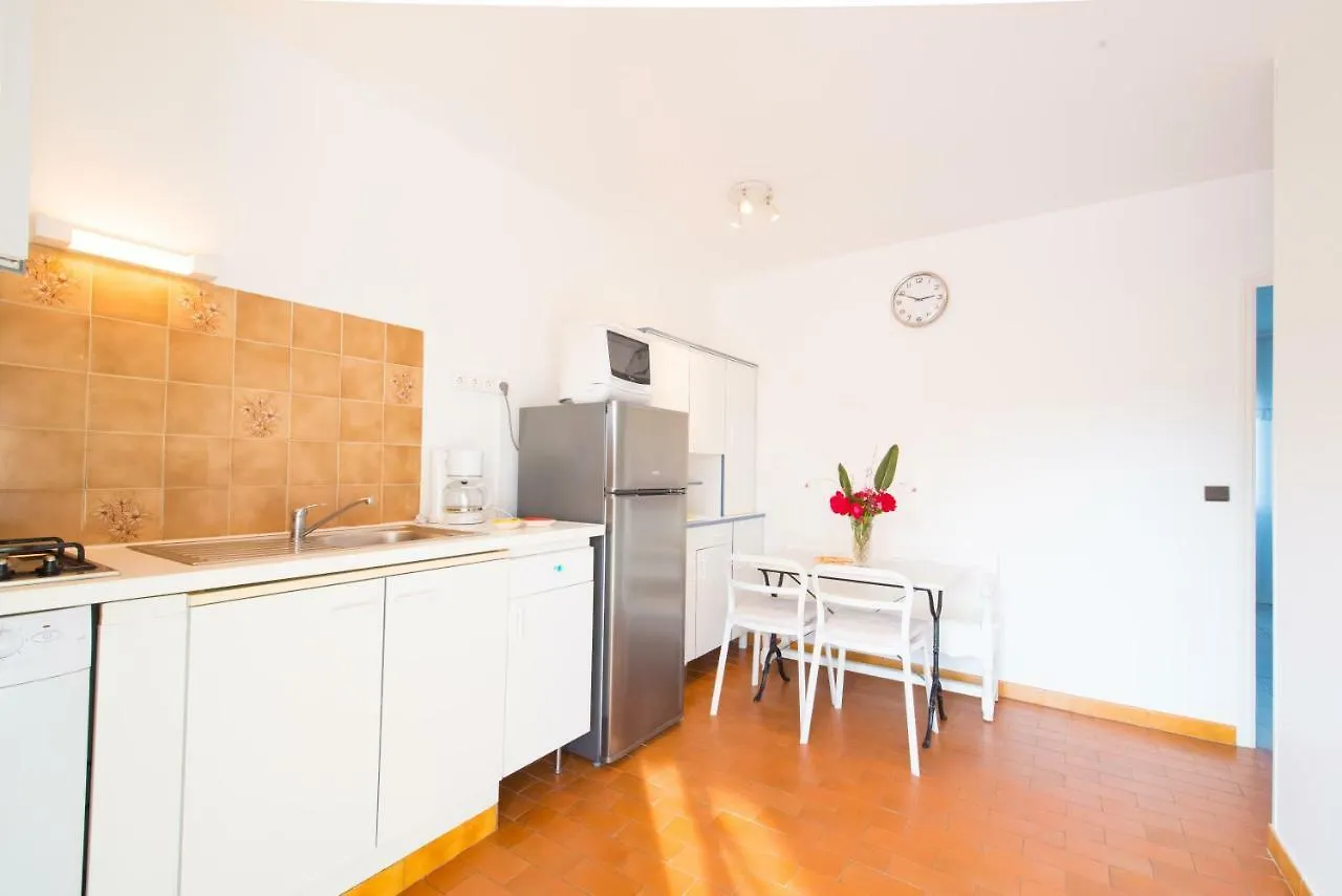 villa Les Cactees Petite résidence de tourisme classée 3 étoiles Antibes 0*,  Francia