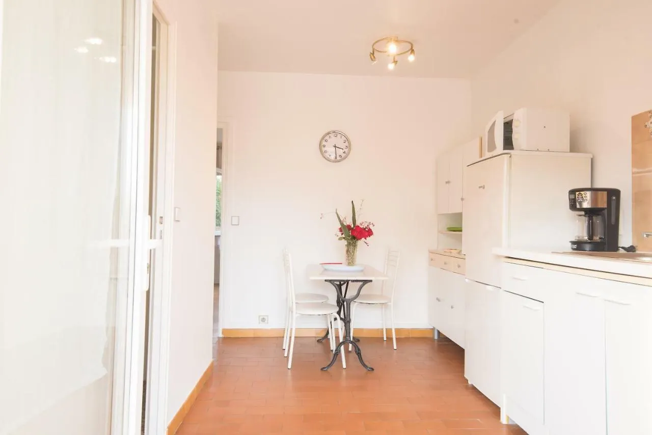 villa Les Cactees Petite résidence de tourisme classée 3 étoiles Antibes Apartamento